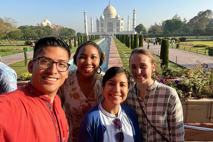 Privérondleiding met gids van de Taj Mahal en Agra Fort vanuit Delhi met 5-sterrenlunch, foto 14 | wizardtrip