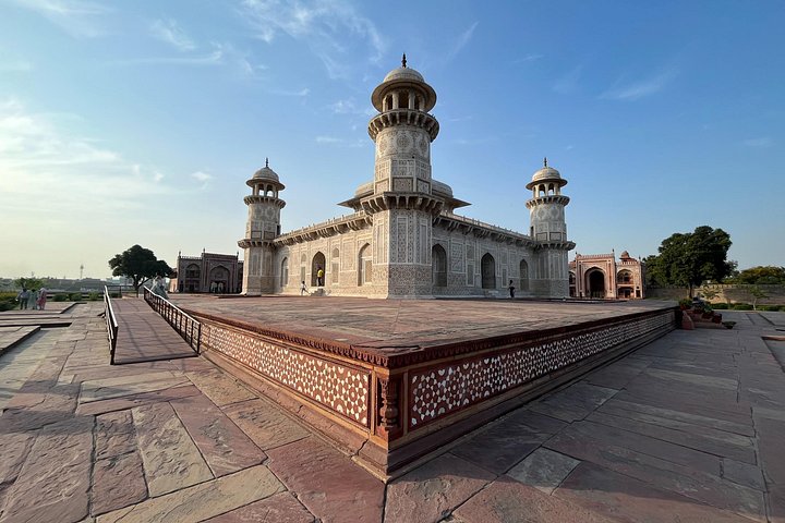 Privérondleiding met gids van de Taj Mahal en Agra Fort vanuit Delhi met 5-sterrenlunch, foto 18 | wizardtrip