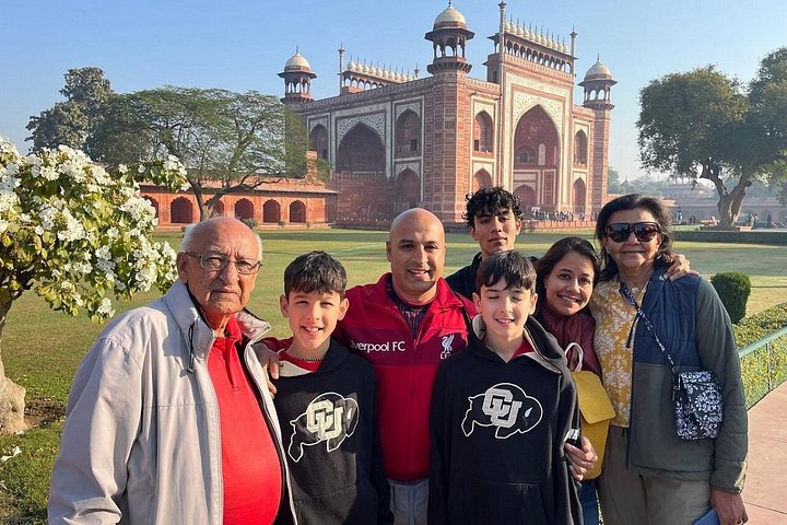 Privérondleiding met gids van de Taj Mahal en Agra Fort vanuit Delhi met 5-sterrenlunch, foto 20 | wizardtrip