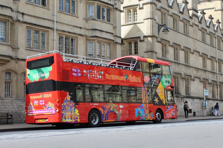 Visite en bus à arrêts multiples à Oxford, présentant des monuments historiques et des collèges universitaires, photo 18 | wizardtrip