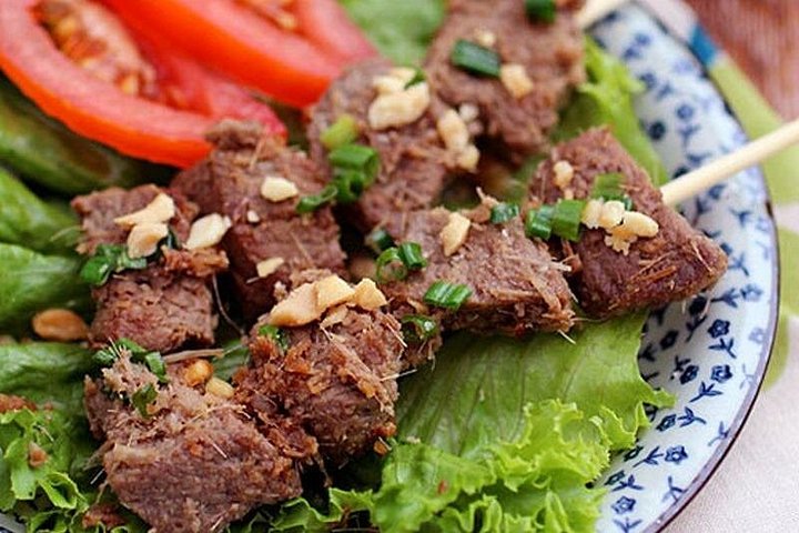 Authentische Streetfood-Tour in Ho Chi Minh Stadt mit dem Motorrad, Verkostung lokaler Gerichte, Foto 14 | wizardtrip