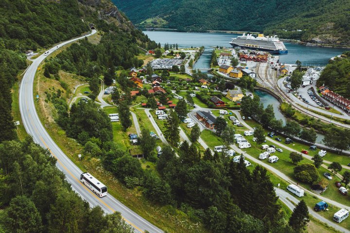 Cruzeiro cénico pelo fiorde, aldeia viking e viagem no Comboio de Flam na Noruega, foto 14 | wizardtrip