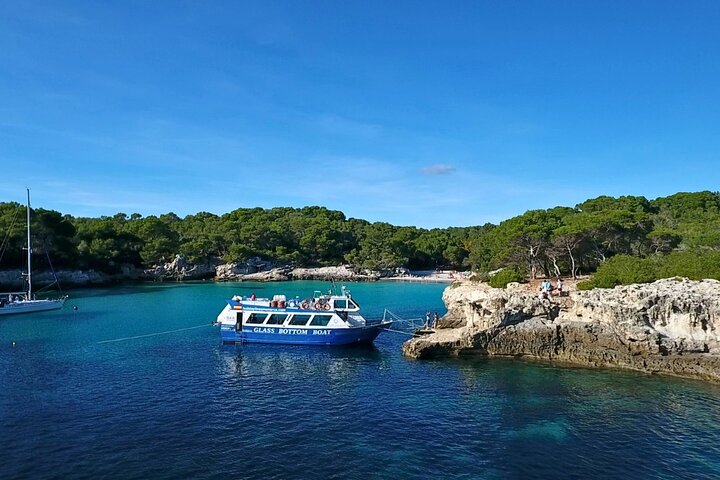 Bådtur langs Menorcas sydkyst, besøg smukke strande som Cala Turqueta og Cala Macarella, foto 9 | wizardtrip