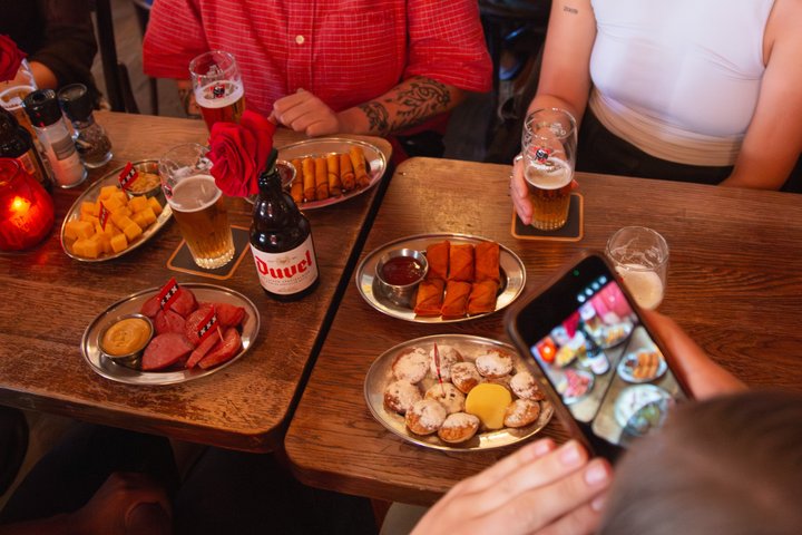 Erleben Sie Amsterdams kulinarische Köstlichkeiten, historische Kanäle und lokale Kultur auf einer intimen Food-Tour, Foto 16 | wizardtrip