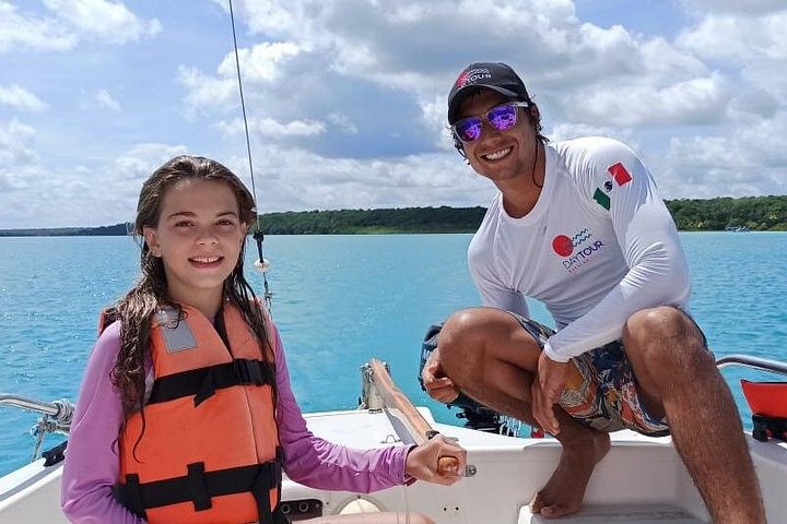 Privé zeilboottour op de Bacalar Lagune, Mexico, met zwemmen en optionele zeilinstructies, foto 11 | wizardtrip