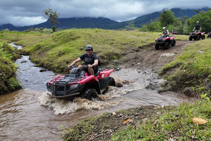 ATV-Abenteuer in La Fortuna, Costa Rica, mit Regenwald- und Vulkanblick, Foto 47 | wizardtrip