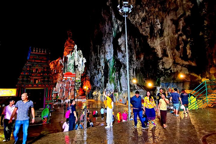Tour della città di Kuala Lumpur con Batu Caves, Tempio Thean Hou e mercati locali, foto 6 | wizardtrip