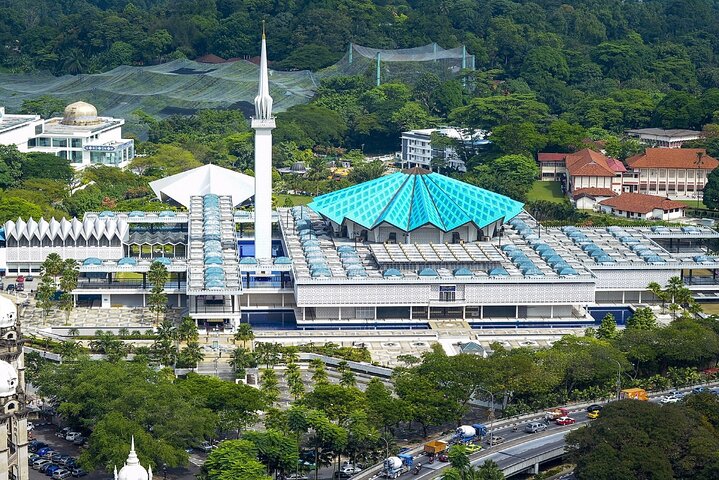Tour della città di Kuala Lumpur con Batu Caves, Tempio Thean Hou e mercati locali, foto 11 | wizardtrip