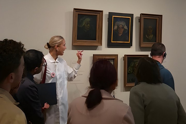 Small group guided tour of Van Gogh Museum masterpieces in Amsterdam, photo 8 | wizardtrip