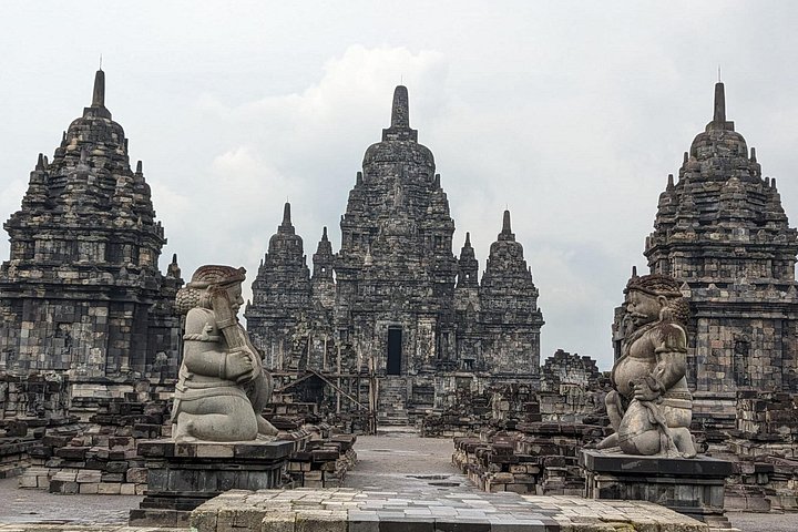 Privat tur til Borobudur og Prambanan-templene i Yogyakarta, Indonesia, foto 31 | wizardtrip