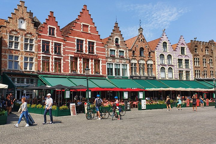 Geführte Tour durch Brügge mit Bootsfahrt auf Kanälen, historischen Gebäuden und Schokoladenverkostung, Foto 22 | wizardtrip