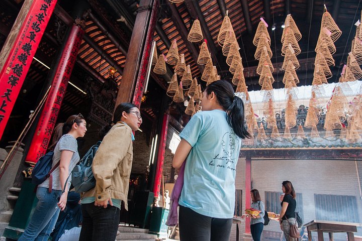 Tour en moto explorando la comida y los lugares de interés de Ho Chi Minh City, foto 15 | wizardtrip