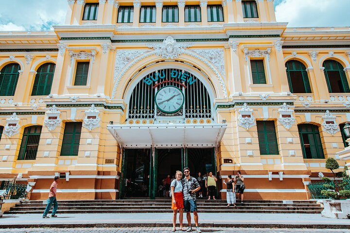 Tour en moto explorando la comida y los lugares de interés de Ho Chi Minh City, foto 18 | wizardtrip