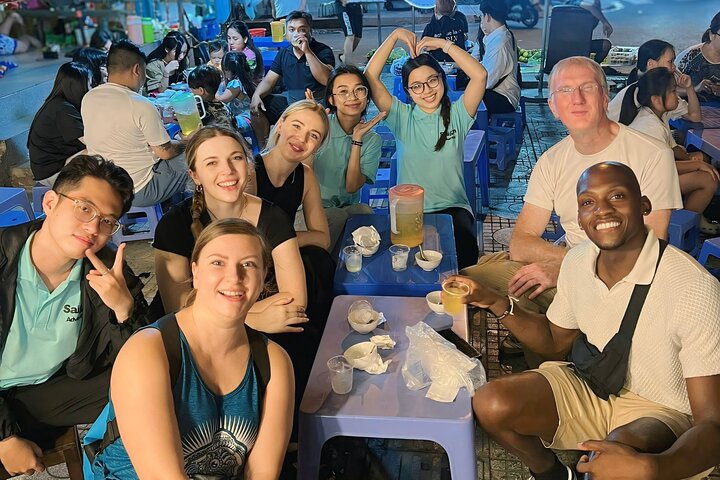 Ho Chi Minh City motortour met lokale gerechten en drankjes, foto 15 | wizardtrip