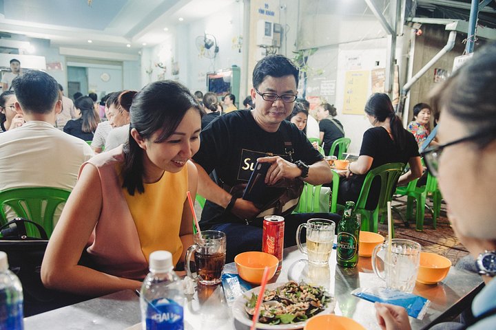 Tour de street food primé à Ho Chi Minh-Ville avec des chauffrices sur des scooters, photo 28 | wizardtrip