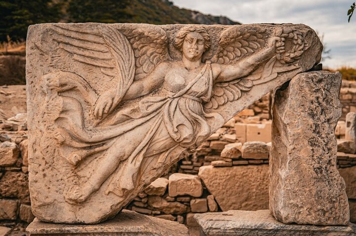 Verken het oude Efeze en het Huis van de Maagd Maria tijdens een begeleide tour vanuit de haven van Kusadasi, foto 9 | wizardtrip