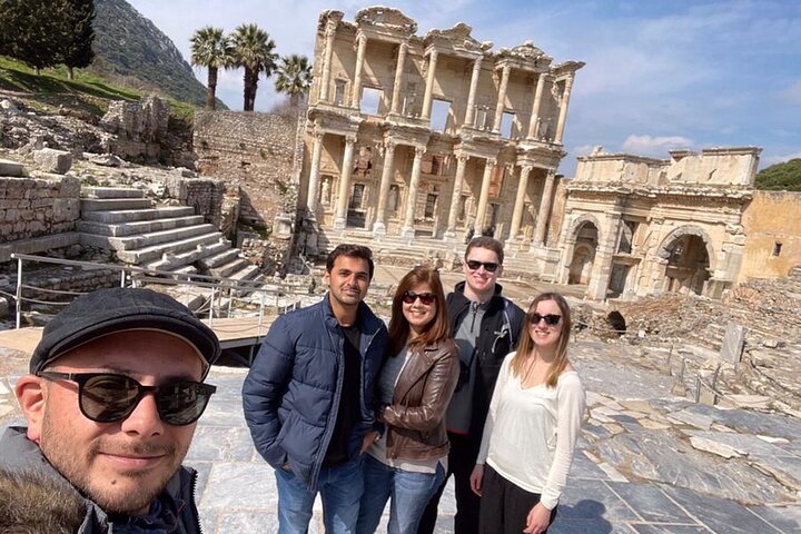 Verken het oude Efeze en het Huis van de Maagd Maria tijdens een begeleide tour vanuit de haven van Kusadasi, foto 17 | wizardtrip
