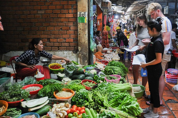 Lernen Sie in Phnom Penh traditionelle Khmer-Gerichte während einer Markttour und eines praktischen Kurses kennen, Foto 8 | wizardtrip