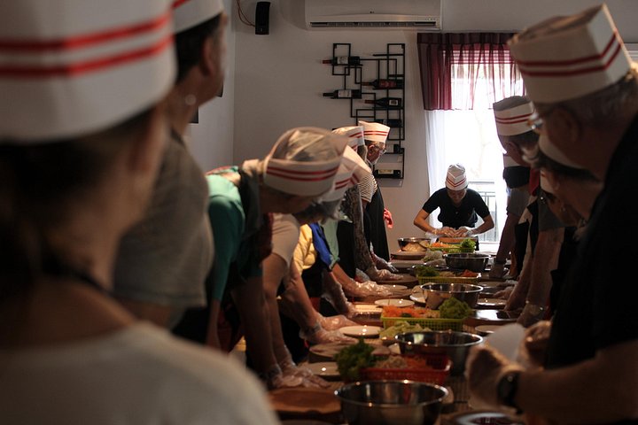 Lernen Sie in Phnom Penh traditionelle Khmer-Gerichte während einer Markttour und eines praktischen Kurses kennen, Foto 15 | wizardtrip