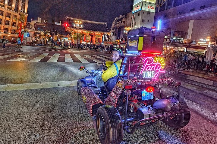 Sensatiezoekers genieten van een levendige go-kart tour langs beroemde bezienswaardigheden van Tokio zoals Skytree en Akihabara, foto 13 | wizardtrip