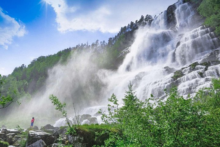 Scenic fjord tour from Bergen, Norway, featuring cruises and viewpoints, photo 7 | wizardtrip