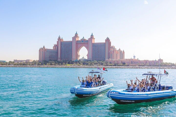Experience a thrilling speedboat tour in Dubai, showcasing the Marina, Palm Jumeirah, and Burj Al Arab, photo 7 | wizardtrip