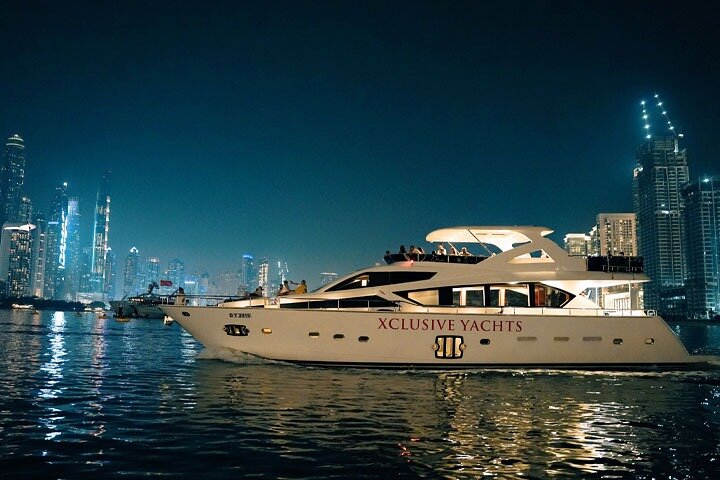 Luxe jachtcruise in Dubai Marina, langs iconische bezienswaardigheden zoals de Burj Al Arab, foto 19 | wizardtrip