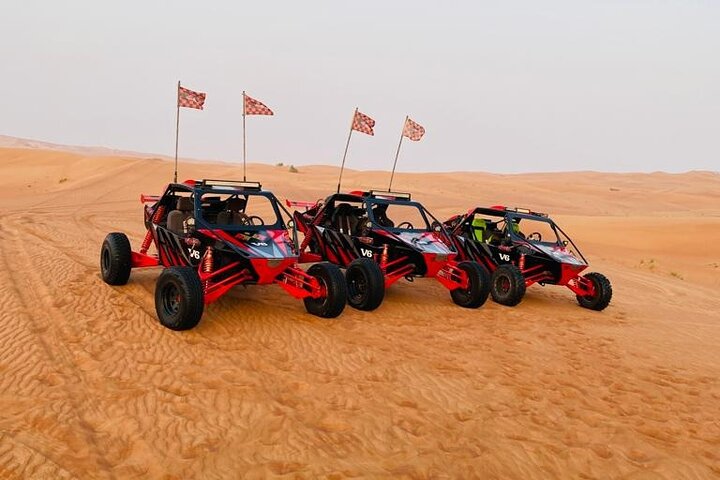 Private dune buggy and sandboarding adventure in the Dubai desert, photo 12 | wizardtrip