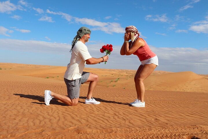 Private dune buggy and sandboarding adventure in the Dubai desert, photo 14 | wizardtrip