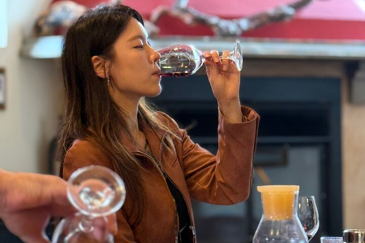 Sip, Savour & Stroll: Barossa to Hahndorf | wizardtrip