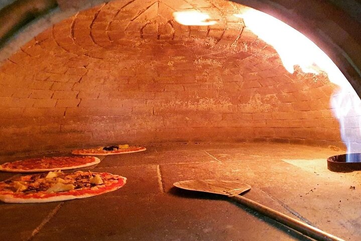 Impara a preparare pizza e tiramisù a Roma con uno chef professionista, foto 6 | wizardtrip