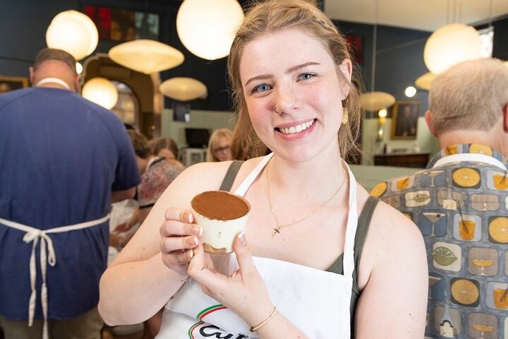 Aula de culinária italiana prática em Roma, fazendo massa fresca e tiramisù, foto 7 | wizardtrip