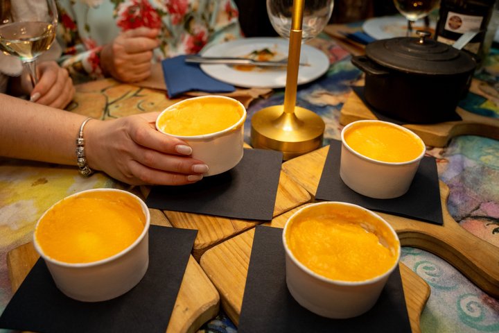 En progressiv middagstur i Porto, Portugal, med traditionel mad og vinsmagning på lokale spisesteder, foto 13 | wizardtrip