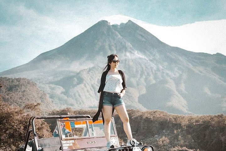 Full-day tour of Borobudur sunrise, Merapi Volcano, and Prambanan temples in Yogyakarta, Indonesia, photo 19 | wizardtrip