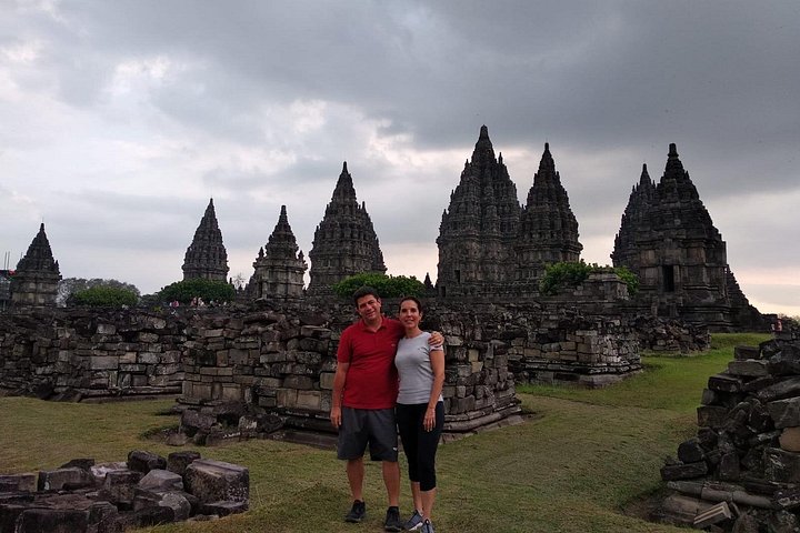 Full-day tour of Borobudur sunrise, Merapi Volcano, and Prambanan temples in Yogyakarta, Indonesia, photo 38 | wizardtrip