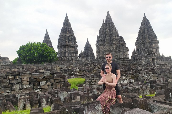 Full-day tour of Borobudur sunrise, Merapi Volcano, and Prambanan temples in Yogyakarta, Indonesia, photo 51 | wizardtrip