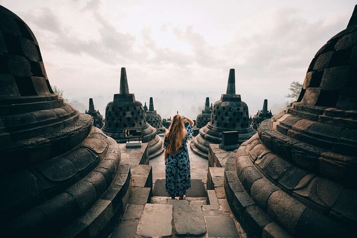 Borobudur Tempel Beklimming naar de Top & Prambanan Tempel - Dagtocht | wizardtrip