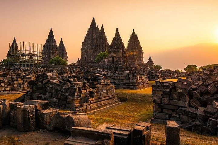 Verken oude boeddhistische en hindoeïstische tempels in Yogyakarta, Indonesië, waaronder Borobudur en Prambanan, foto 41 | wizardtrip