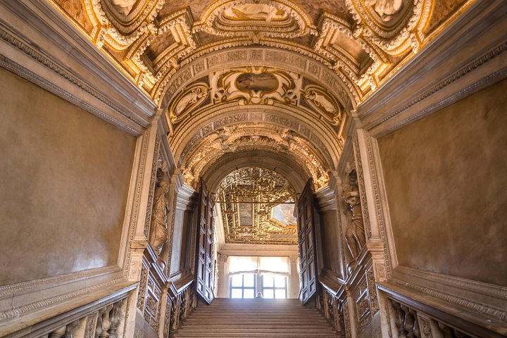 Guided tour of Doge's Palace and St. Mark's Basilica in Venice, Italy, photo 11 | wizardtrip