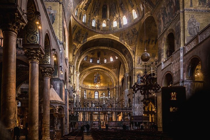 Venedig-tur med Dogepaladset, Markus-basilikaen og en gondoltur på Canal Grande, foto 19 | wizardtrip