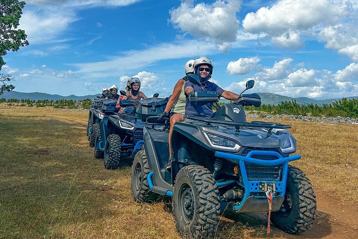 Erleben Sie ein aufregendes ATV Quad Safari Abenteuer durch die malerischen Landschaften von Split, Kroatien, Foto 35 | wizardtrip