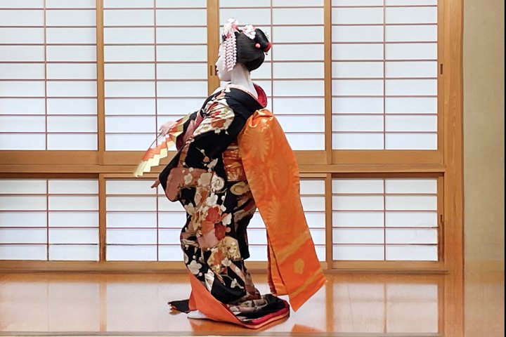 Kyoto Rencontre avec une Geisha Maiko et Balade dans Gion | wizardtrip