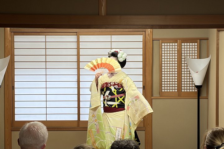 Découvrez la culture des geishas de Kyoto avec une balade dans Gion et une rencontre exclusive avec une maiko, photo 13 | wizardtrip