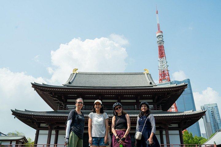 Udforsk Tokyos livlige gader og ikoniske vartegn på en elcykeltur, foto 23 | wizardtrip