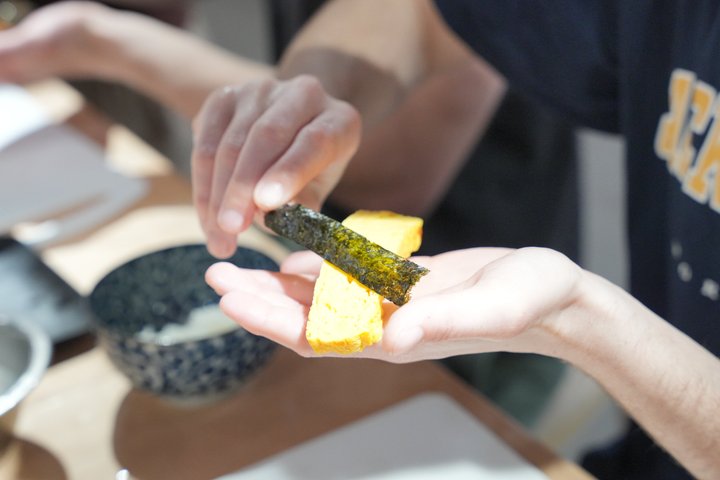 Experience Tokyo's Tsukiji Fish Market and a sushi-making class with a professional chef, photo 43 | wizardtrip