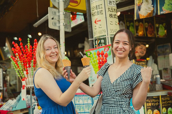 Un tour gastronómico guiado por el bullicioso Mercado de Pescado de Tsukiji en Tokio, degustando delicias locales, foto 43 | wizardtrip