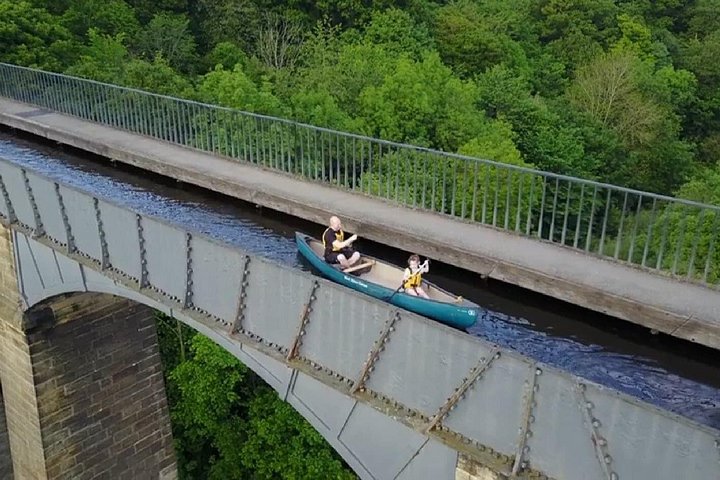 Kano tur eventyr på Pontcysyllte-akvædukten i Wales, UNESCO verdensarvssted, foto 3 | wizardtrip