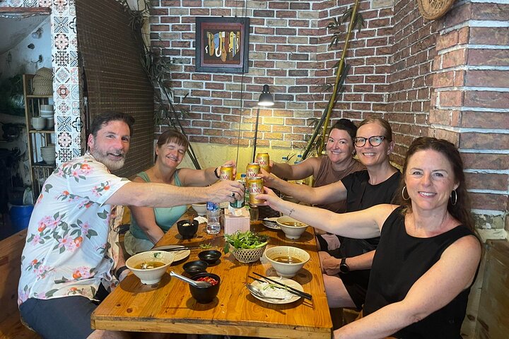 Explore Hanoi's vibrant street food scene and iconic Train Street on this guided culinary adventure, photo 15 | wizardtrip