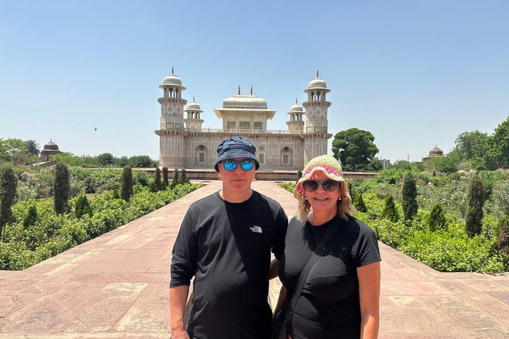 Privat soluppgångstur till Taj Mahal och Agra Fort från Delhi, foto 6 | wizardtrip