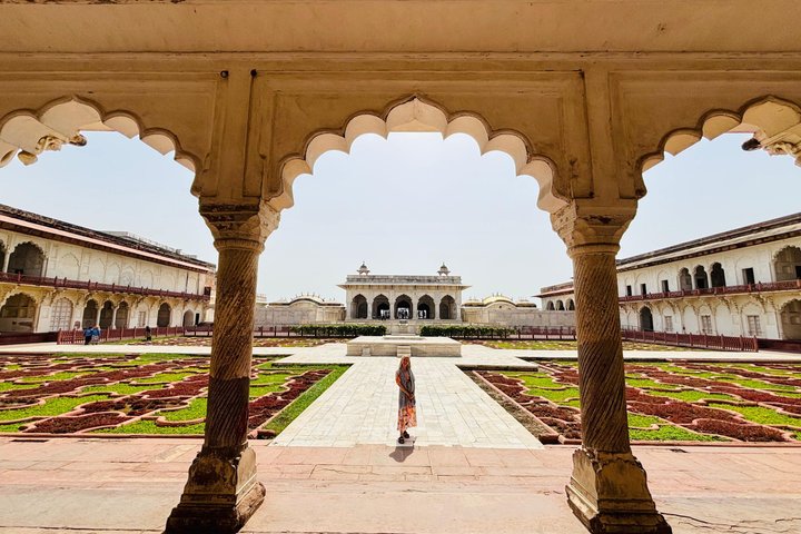Privat soluppgångstur till Taj Mahal och Agra Fort från Delhi, foto 14 | wizardtrip